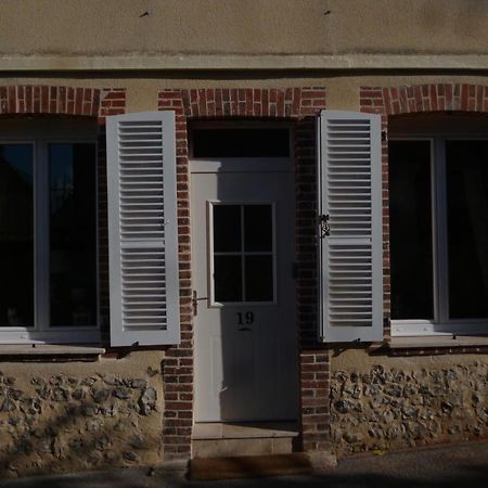 Apartament Le Relais De Montigny Zewnętrze zdjęcie